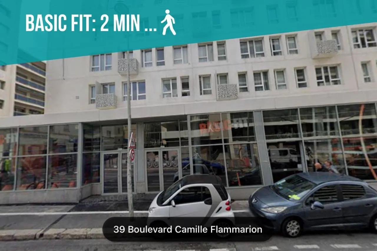5 Minutes Saint Charles Apartamento Marselha 0*,  França